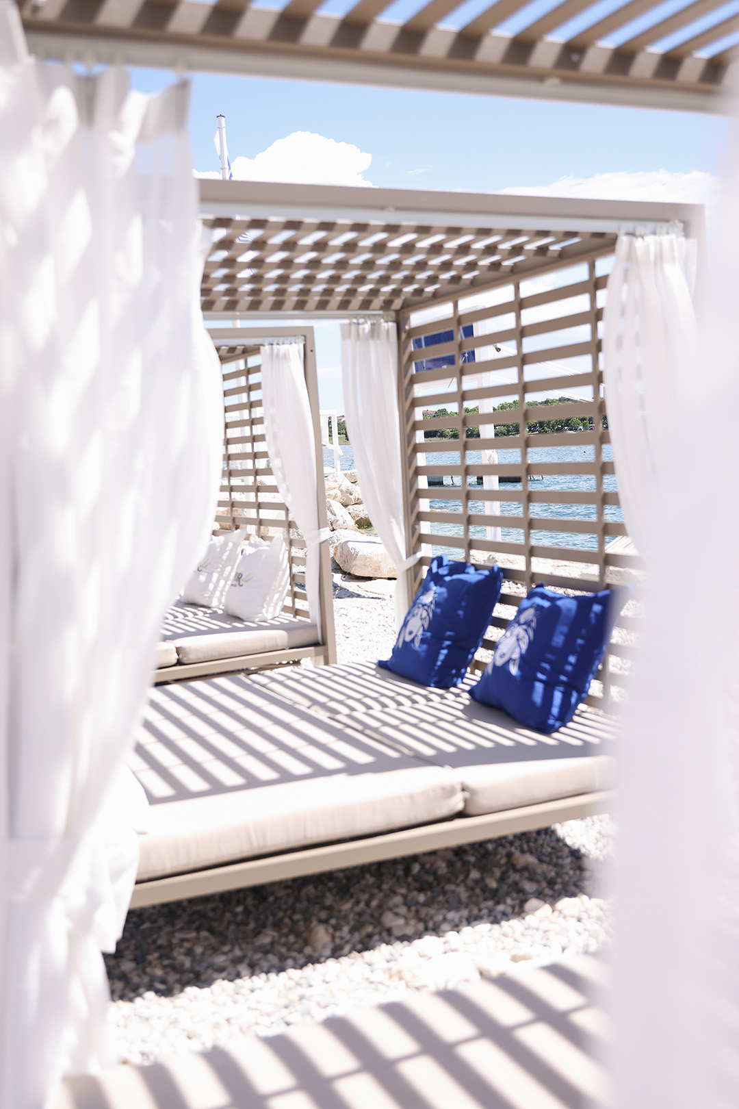 Classic Baldachin at D'Or Beach